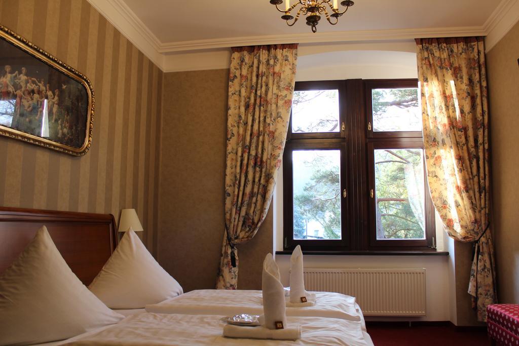 Schlosshotel Stecklenberg ثال المظهر الخارجي الصورة