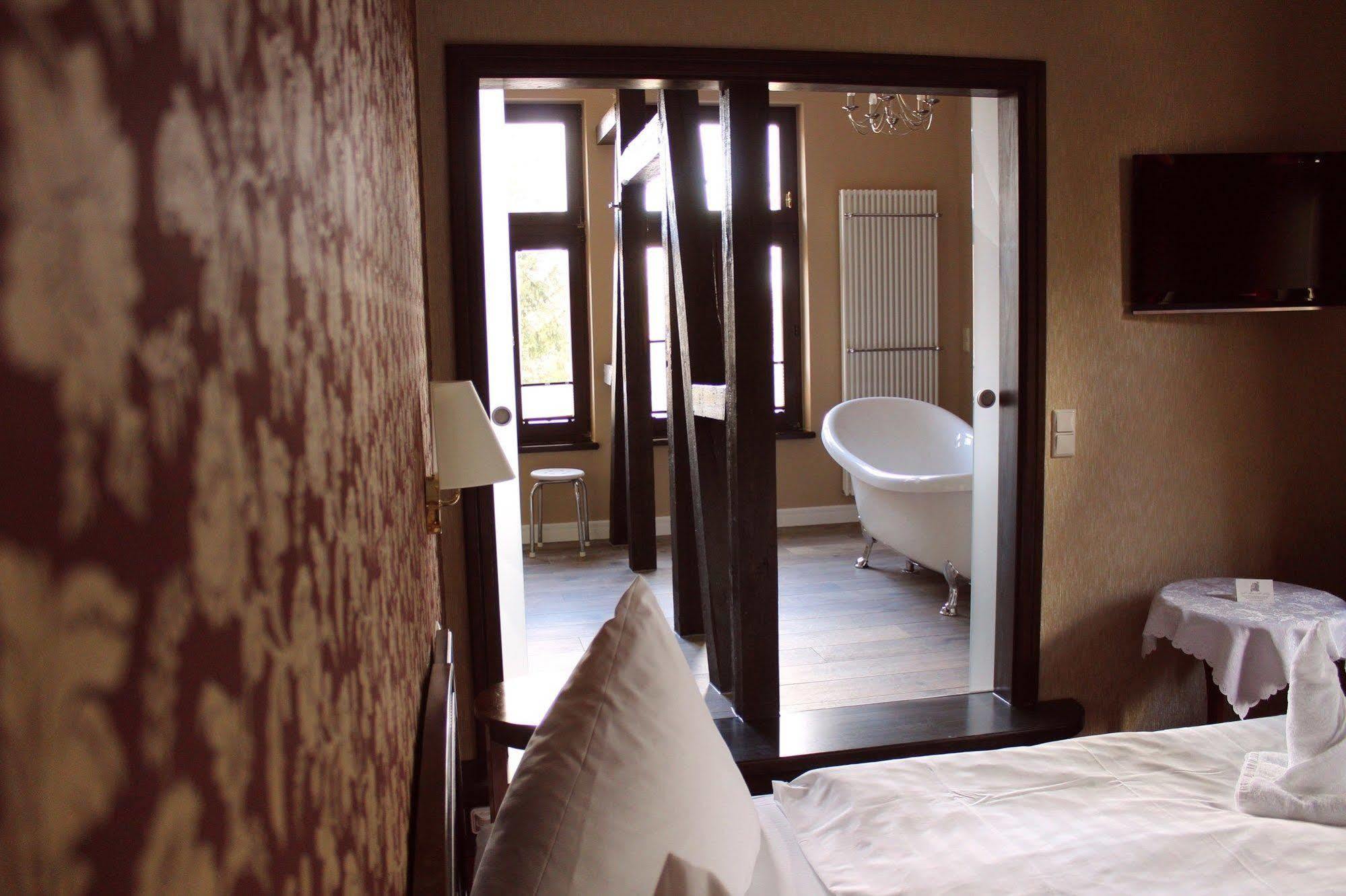 Schlosshotel Stecklenberg ثال المظهر الخارجي الصورة