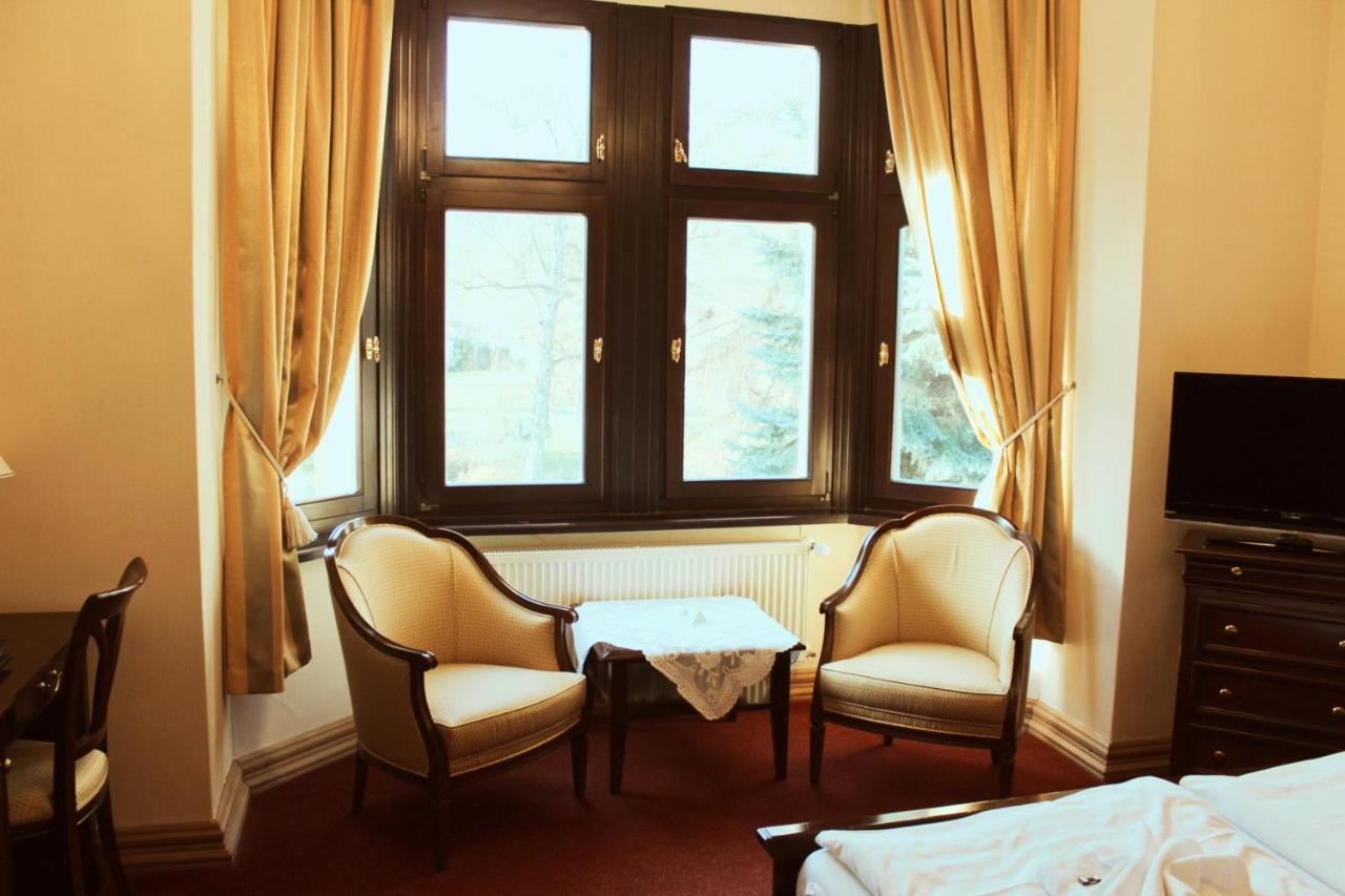 Schlosshotel Stecklenberg ثال المظهر الخارجي الصورة